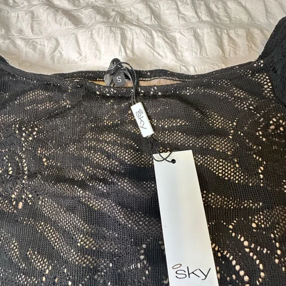 Rare Sky brand black lace, mini dress, size small. NEW WITH TAGS - Picture 4 of 7